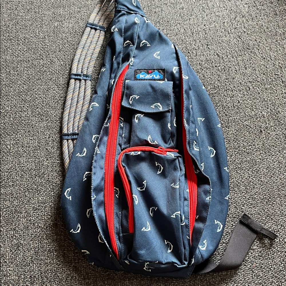 KAVU Navy Sling Backpack with White Accents - Picture 3 of 3